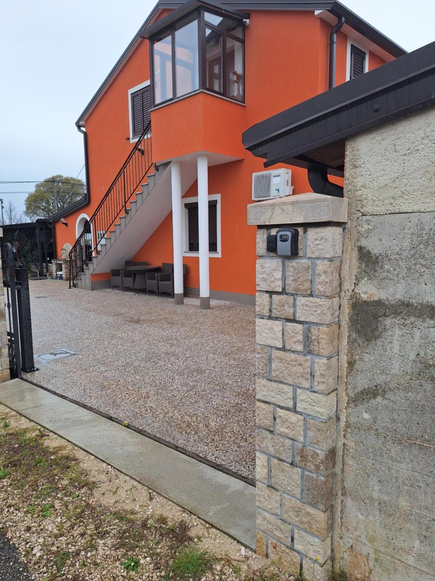 Apartment Dorina Buje Kültér fotó