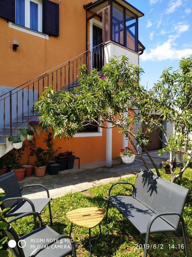 Apartment Dorina Buje Kültér fotó